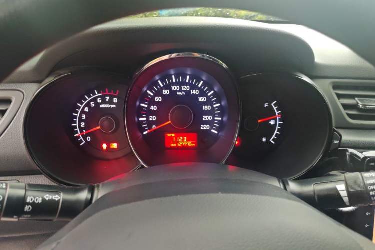 Used Kia K2 2012 Sedan 1.4L MT GLS Commemorative Edition Instrument Cluster