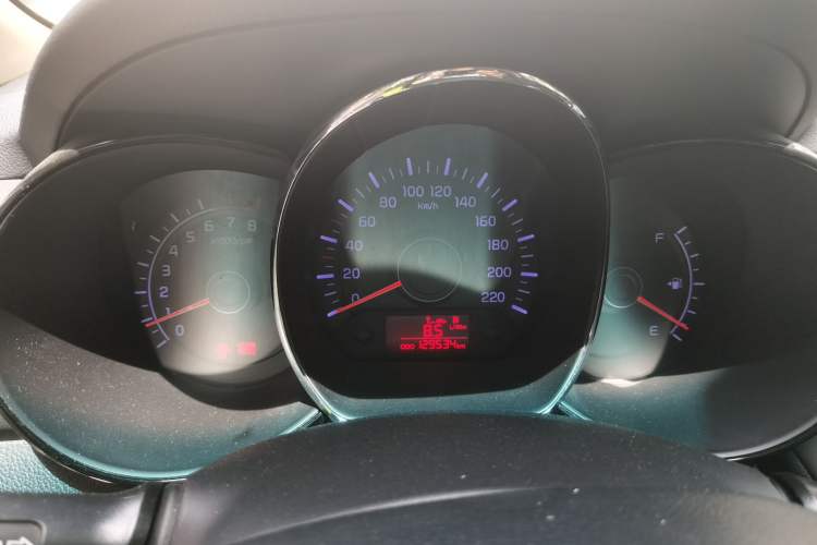 Used Kia K2 2012 Sedan 1.4L MT GLS Commemorative Edition Instrument Cluster