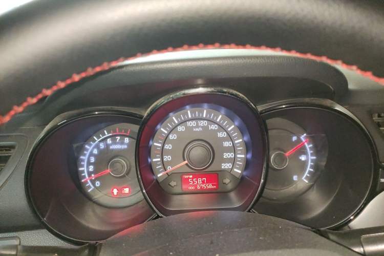 Used Kia K2 2012 Sedan 1.4L MT GLS Commemorative Edition Instrument Cluster