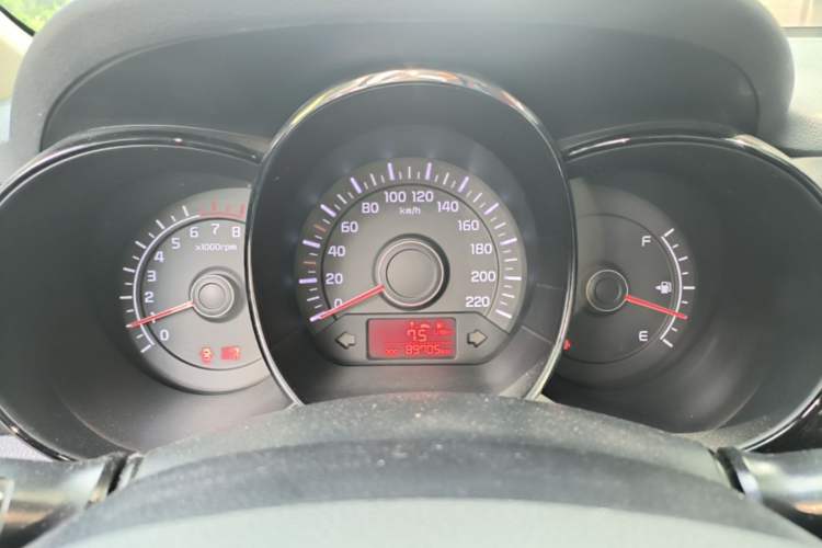 Used Kia K2 2012 Hatchback 1.4L MT Cool Edition Commemorative Model Instrument Cluster