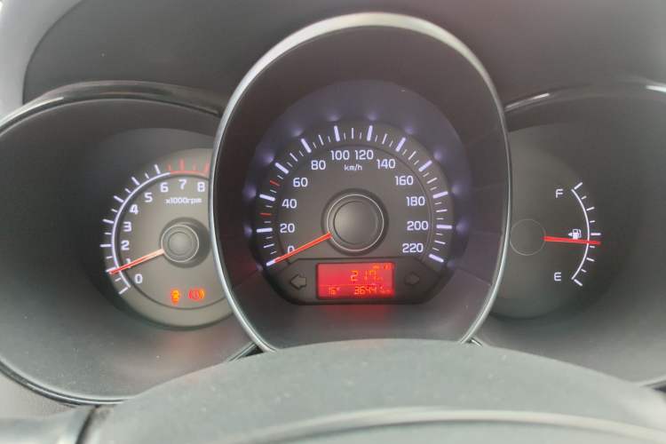 Used Kia K2 2012 Sedan 1.4L MT GL Commemorative Edition Instrument Cluster