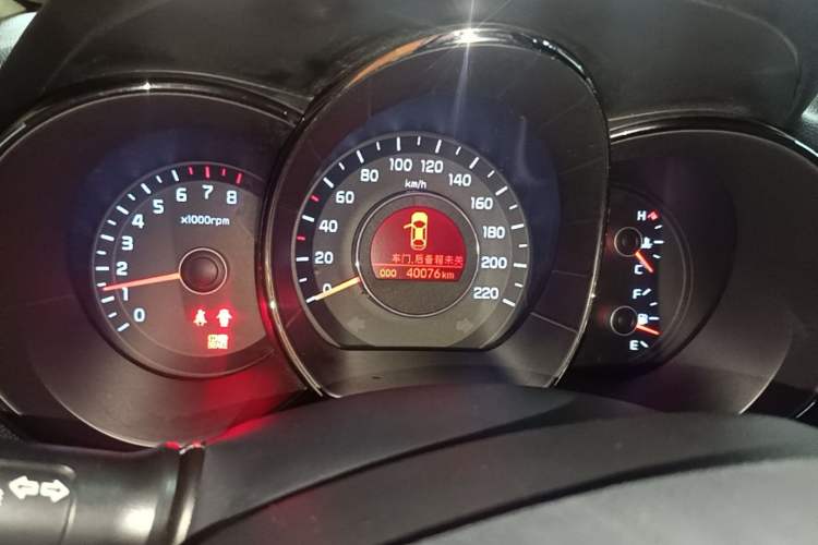 Used Kia K2 2012 Sedan 1.4L MT TOP Commemorative Edition Instrument Cluster