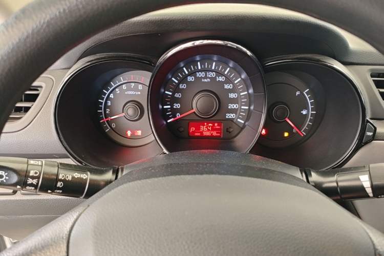 Used Kia K2 2012 Sedan 1.4L Automatic GLS Commemorative Edition Instrument Cluster