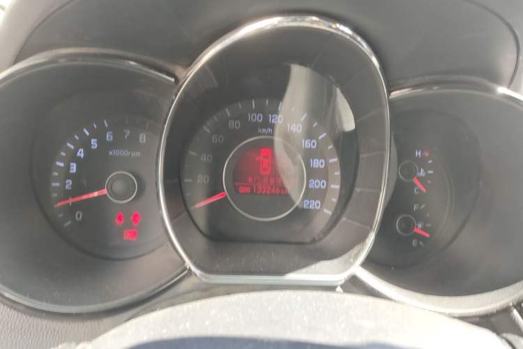 Used Kia K2 2012 Sedan 1.4L MT TOP Commemorative Edition Instrument Cluster
