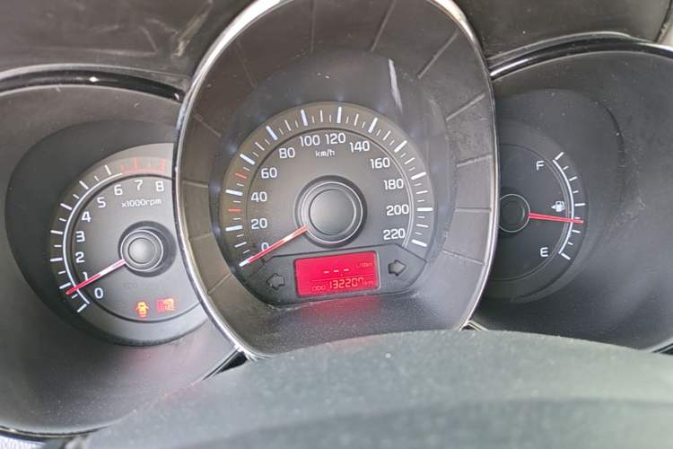 Used Kia K2 2012 Sedan 1.4L MT GLS Commemorative Edition Instrument Cluster