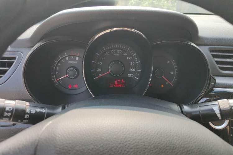 Used Kia K2 2012 Sedan 1.4L MT GLS Commemorative Edition Instrument Cluster
