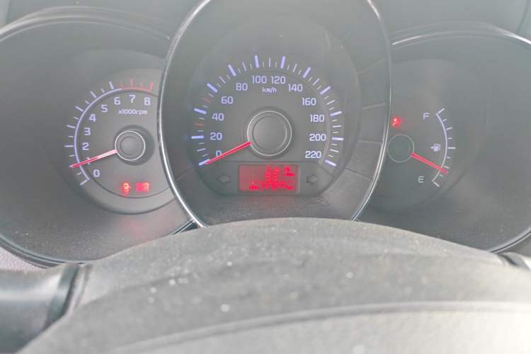 Used Kia K2 2012 Sedan 1.4L MT GLS Commemorative Edition Instrument Cluster