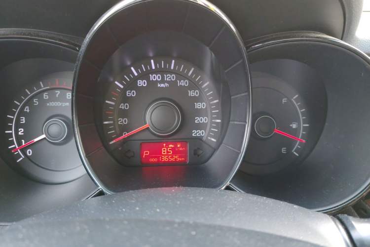 Used Kia K2 2012 Sedan 1.4L Automatic GLS Commemorative Edition Instrument Cluster