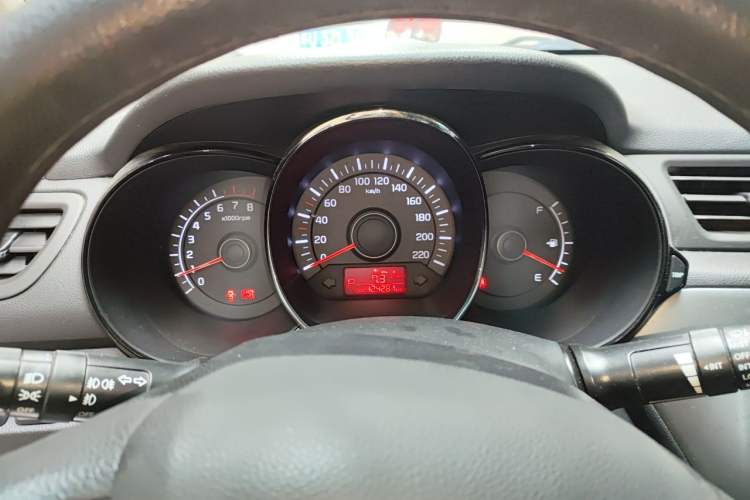 Used Kia K2 2012 Sedan 1.4L Automatic GLS Commemorative Edition Instrument Cluster