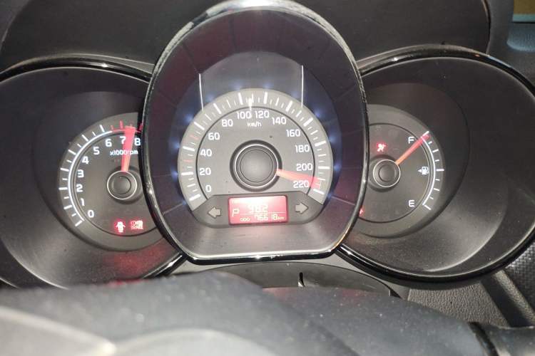 Used Kia K2 2012 Hatchback 1.4L Automatic Cool Edition Instrument Cluster