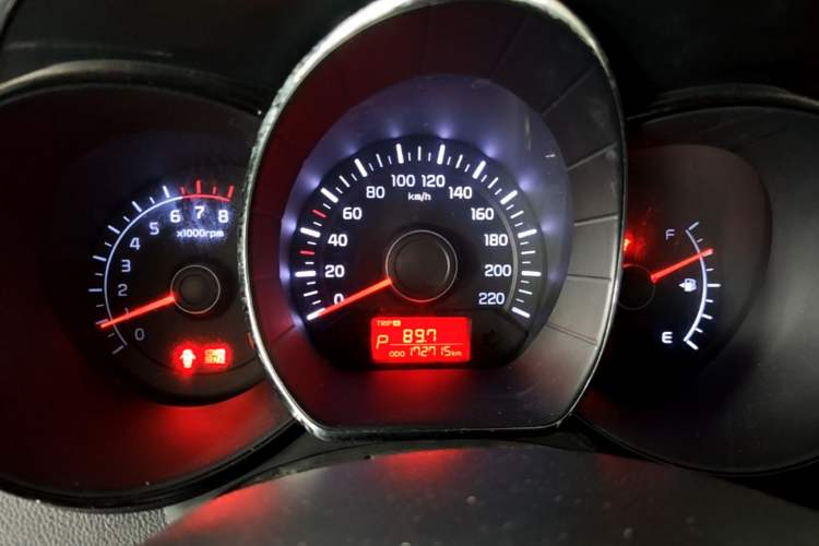Used Kia K2 2012 Sedan 1.4L Automatic GLS Commemorative Edition Instrument Cluster