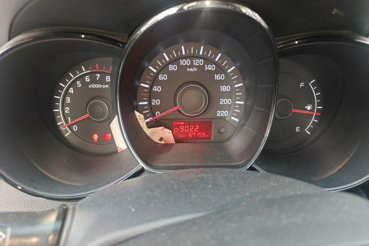 Used Kia K2 2012 Sedan 1.4L Automatic GLS Commemorative Edition Instrument Cluster