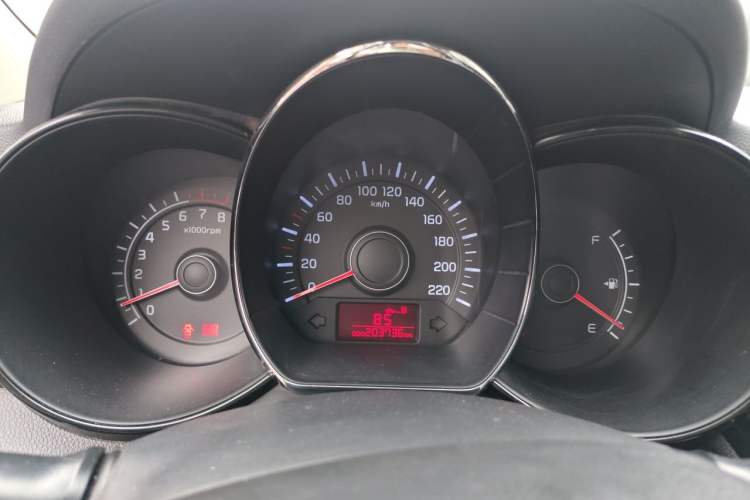 Used Kia K2 2012 Sedan 1.4L MT GLS Commemorative Edition Instrument Cluster