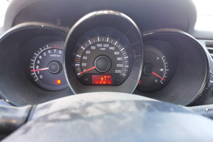 Used Kia K2 2012 Sedan 1.4L MT GLS Commemorative Edition Instrument Cluster