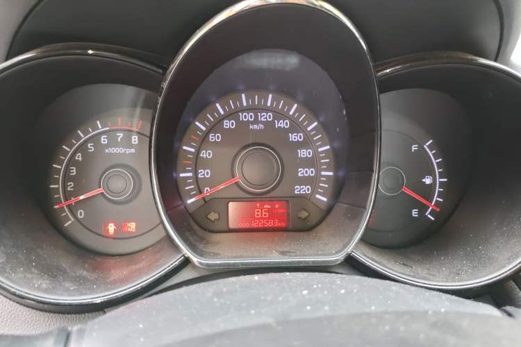 Used Kia K2 2012 Sedan 1.4L MT GLS Commemorative Edition Instrument Cluster