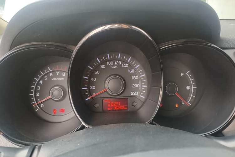 Used Kia K2 2012 Hatchback 1.4L MT GLS Commemorative Edition Instrument Cluster