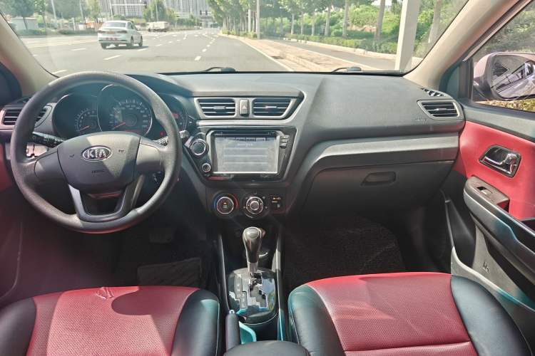 Used Kia K2 2012 Hatchback 1.4L Automatic Cool Edition Interior 2