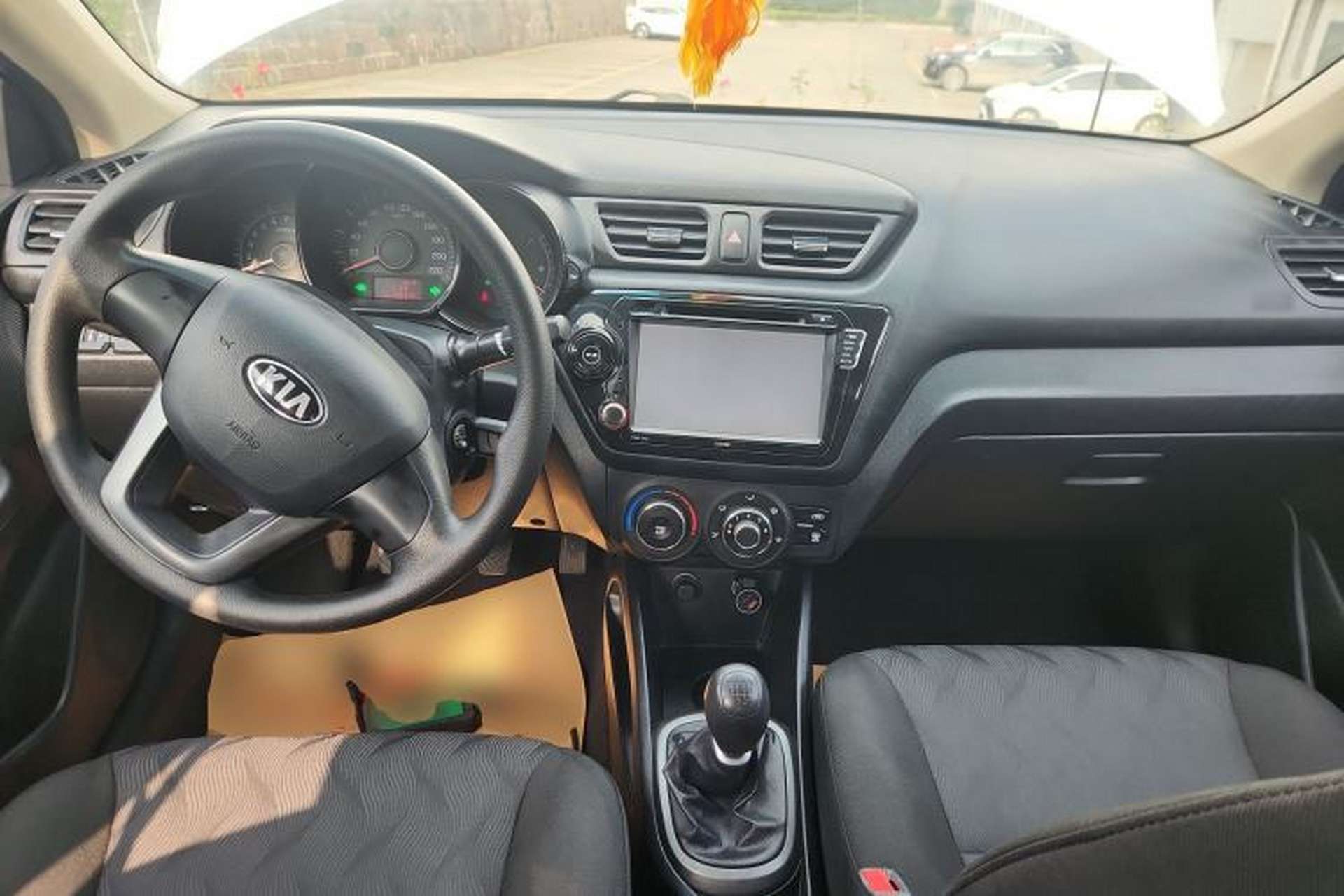 Used Kia K2 2012 Sedan 1.4L MT GLS Commemorative Edition Interior 2