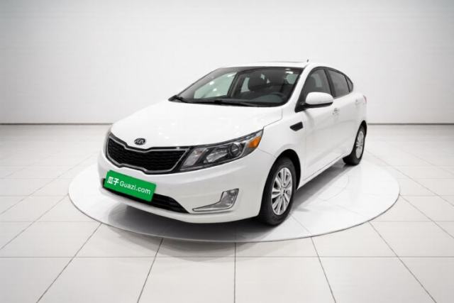 Ojetý Kia K2 2012 Hatchback 1.4L Automatic Cool Edition
