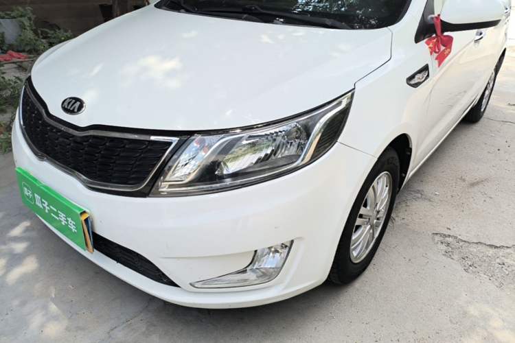 Used Kia K2 2012 Hatchback 1.4L MT Cool Edition Commemorative Model Left Front Headlight