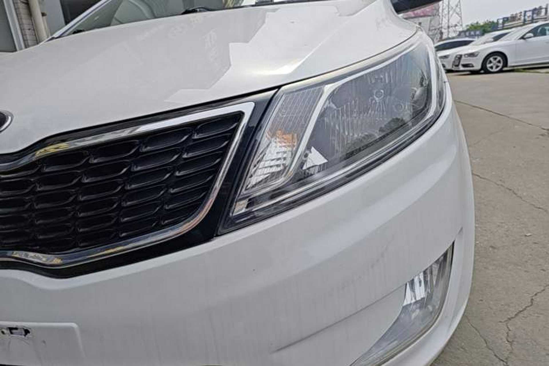 Used Kia K2 2012 Hatchback 1.4L Automatic Cool Edition Left Front Headlight