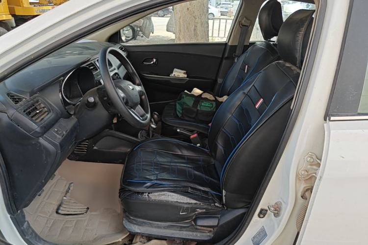 Used Kia K2 2012 Sedan 1.4L MT GLS Commemorative Edition Left Front Seat