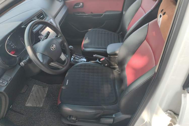 Used Kia K2 2012 Hatchback 1.4L Automatic Cool Edition Left Front Seat
