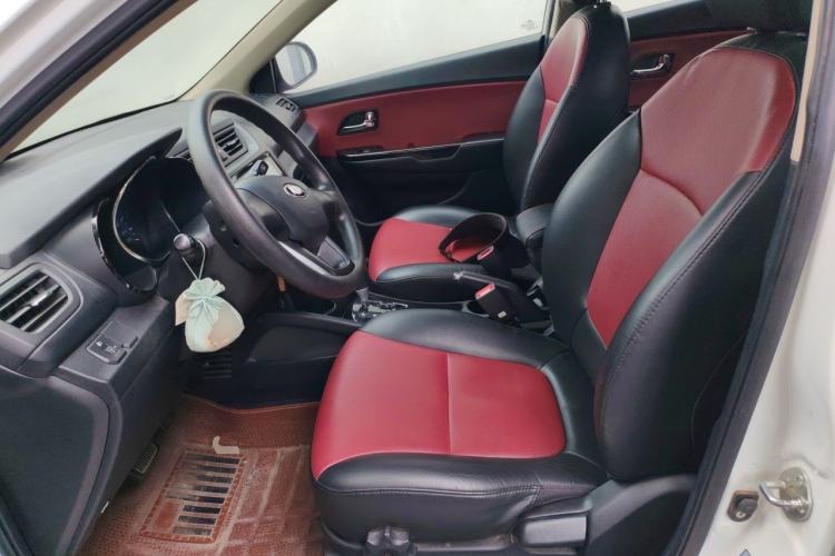 Used Kia K2 2012 Hatchback 1.4L Automatic Cool Edition Left Front Seat