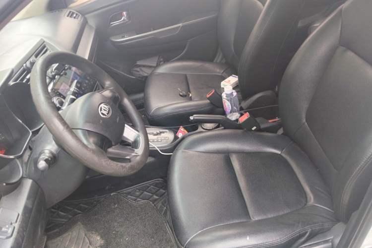 Used Kia K2 2012 Sedan 1.4L Automatic GLS Commemorative Edition Left Front Seat