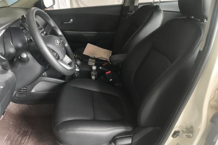 Used Kia K2 2012 Sedan 1.4L MT GLS Commemorative Edition Left Front Seat