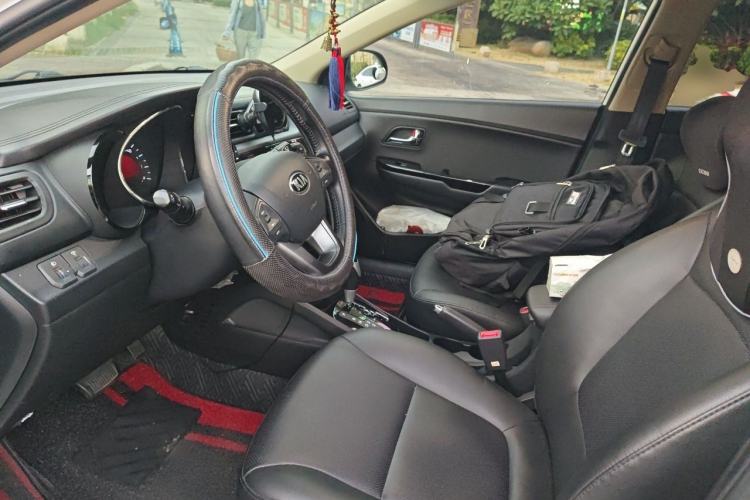 Used Kia K2 2012 Hatchback 1.6L AT Premium Commemorative Edition Left Front Seat