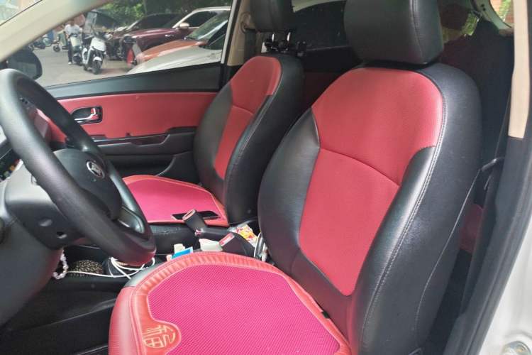 Used Kia K2 2012 Hatchback 1.4L Automatic Cool Edition Left Front Seat
