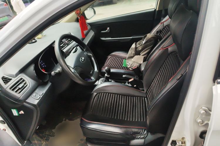 Used Kia K2 2012 Sedan 1.4L MT GL Commemorative Edition Left Front Seat