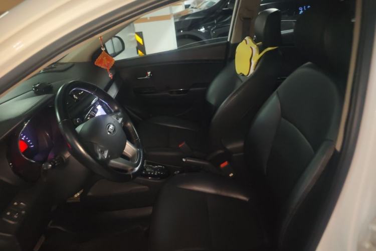 Used Kia K2 2012 Sedan 1.6L Automatic Transmission Premium ECO Commemorative Edition Left Front Seat