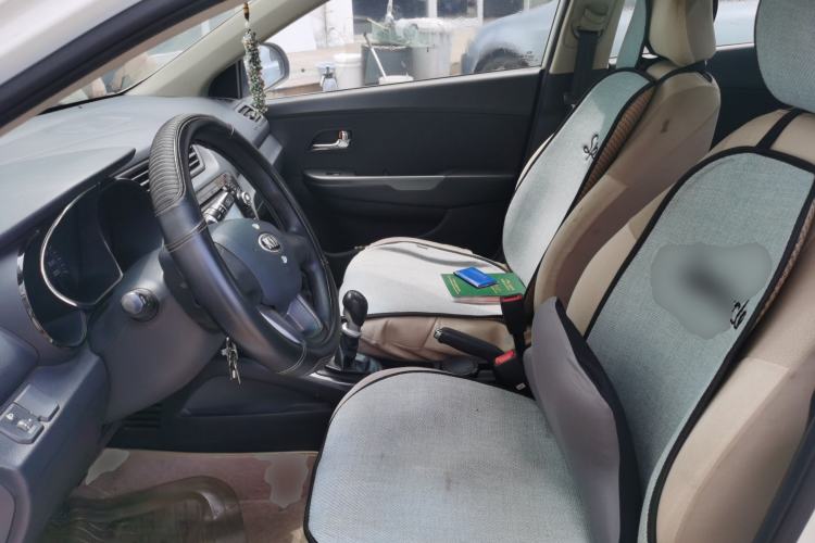 Used Kia K2 2012 Sedan 1.4L MT GLS Commemorative Edition Left Front Seat