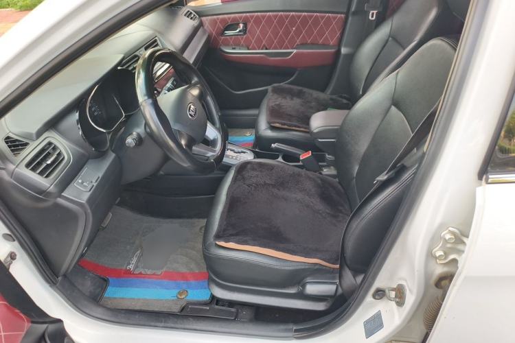 Used Kia K2 2012 Sedan 1.4L Automatic GLS Commemorative Edition Left Front Seat