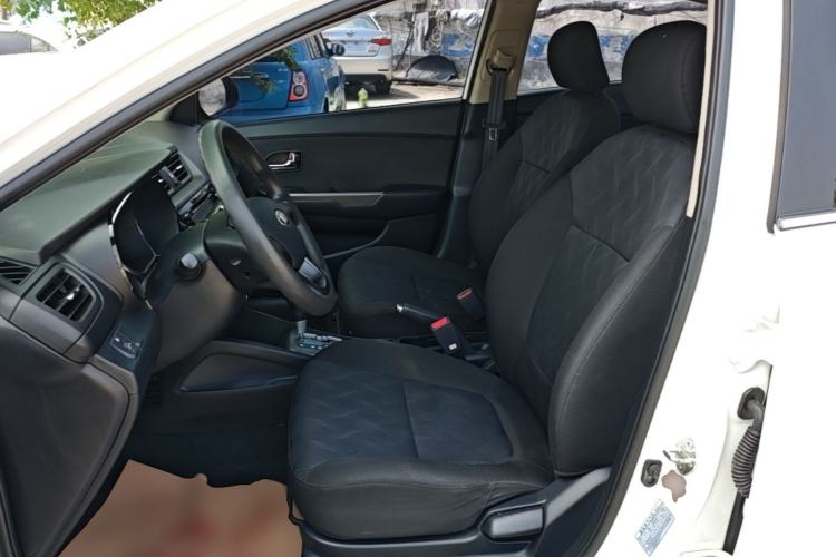 Used Kia K2 2012 Sedan 1.4L Automatic GLS Commemorative Edition Left Front Seat