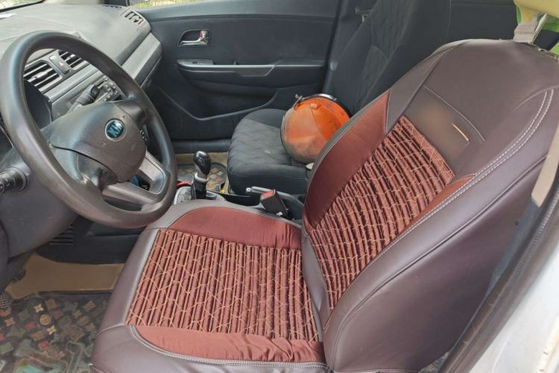 Used Kia K2 2012 Sedan 1.4L MT GLS Commemorative Edition Left Front Seat