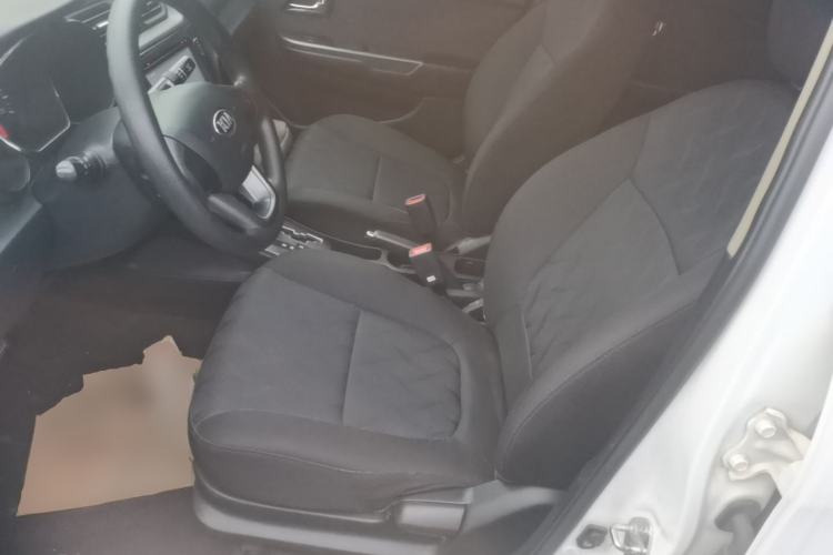 Used Kia K2 2012 Sedan 1.4L Automatic GLS Commemorative Edition Left Front Seat