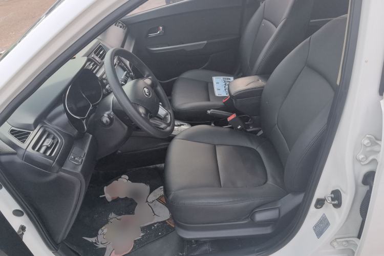 Used Kia K2 2012 Sedan 1.4L Automatic GLS Commemorative Edition Left Front Seat