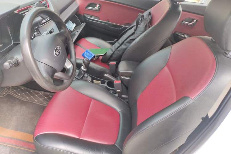 Used Kia K2 2012 Hatchback 1.4L MT Cool Edition Commemorative Model Left Front Seat