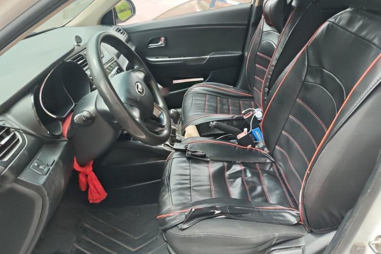 Used Kia K2 2012 Sedan 1.4L MT GLS Commemorative Edition Left Front Seat