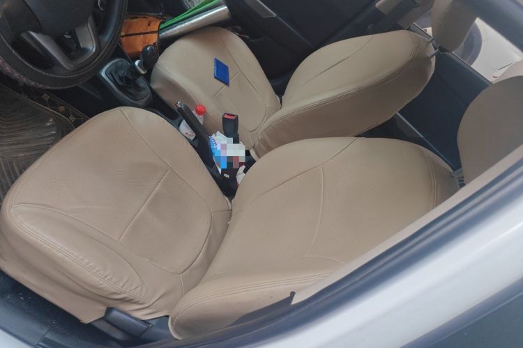 Used Kia K2 2012 Sedan 1.4L MT GLS Commemorative Edition Left Front Seat
