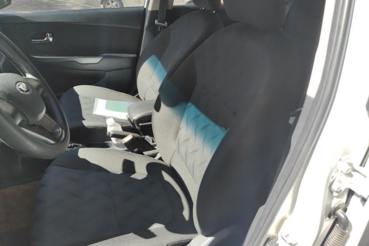 Used Kia K2 2012 Sedan 1.4L Automatic GLS Commemorative Edition Left Front Seat