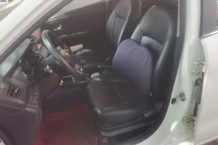 Used Kia K2 2012 Sedan 1.4L MT GLS Commemorative Edition Left Front Seat