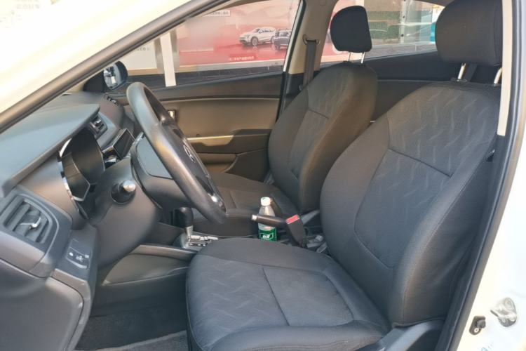 Used Kia K2 2012 Sedan 1.4L Automatic GLS Commemorative Edition Left Front Seat