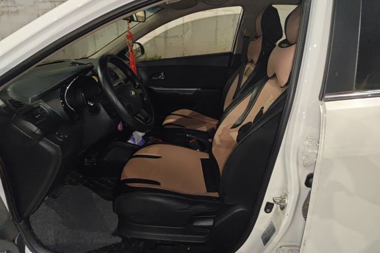 Used Kia K2 2012 Sedan 1.4L Automatic GLS Commemorative Edition Left Front Seat