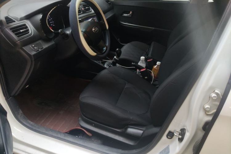 Used Kia K2 2012 Sedan 1.4L MT GLS Commemorative Edition Left Front Seat