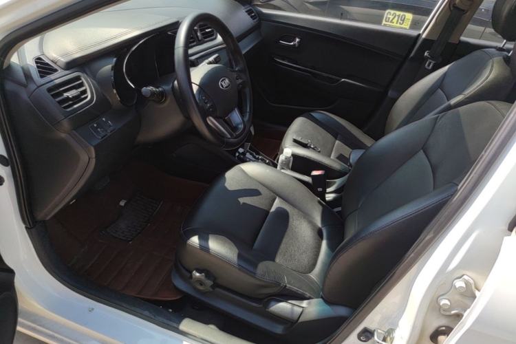 Used Kia K2 2012 Sedan 1.6L Automatic Transmission Premium Commemorative Edition Left Front Seat
