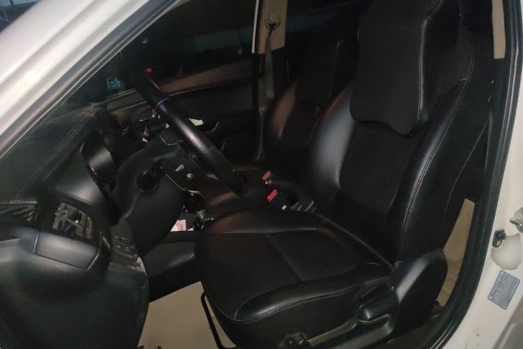 Used Kia K2 2012 Sedan 1.6L Automatic Transmission Premium Commemorative Edition Left Front Seat